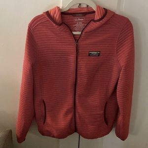 LL Bean womens lightweight zip up hooded jacket